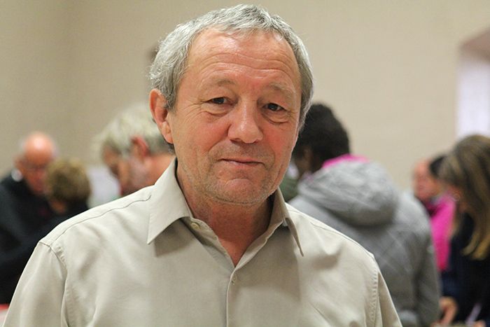 Feuilles d'automne à Colmars les Alpes, un Salon de lecteurs attentifs