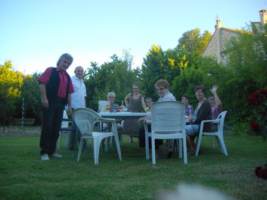 Une collection de photos de nombreux moment forts de la librairie : littérature, théâtre, musique, danse, et bien d'autres plaisirs partagés.