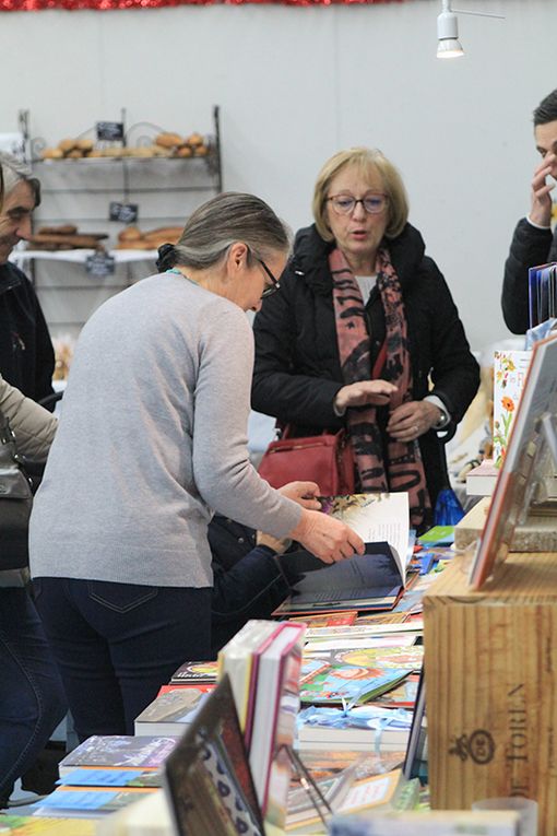 Elan Sud, c'est aussi une librairie alternative qui porte le livre le plus loin possible.