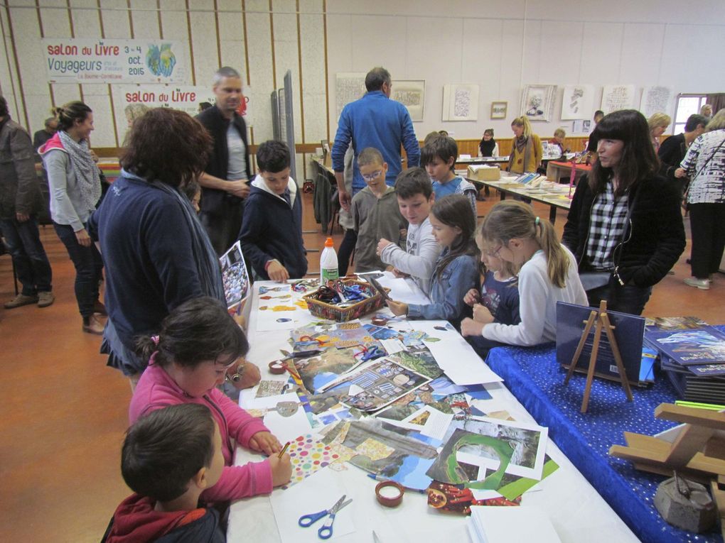 Des auteurs et illustrateurs en dédicace, des Salons différents…