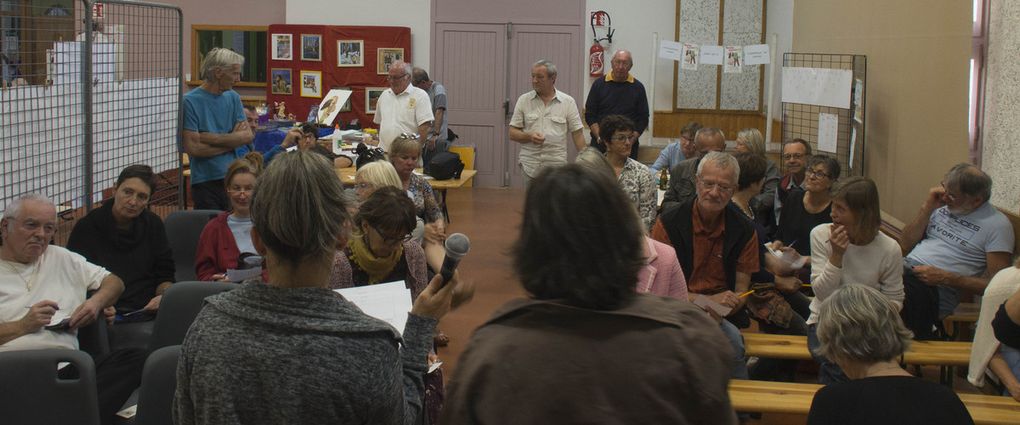 Des auteurs et illustrateurs en dédicace, des Salons différents…