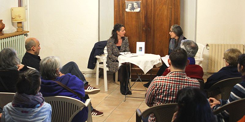 Une collection de photos de nombreux moment forts de la librairie : littérature, théâtre, musique, danse, et bien d'autres plaisirs partagés.
