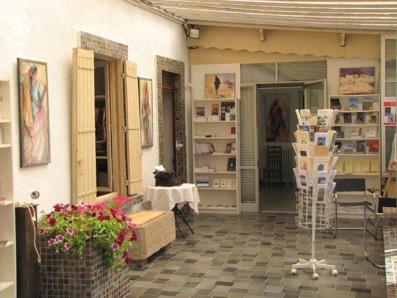 librairie de la maison d'édition Elan Sud
233 rue des Phocéens - 84100 Orange