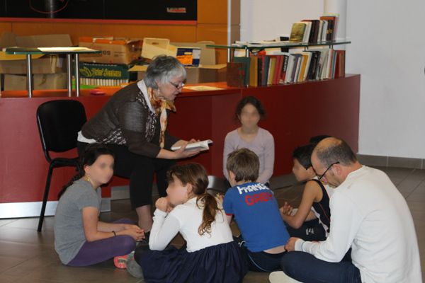 Denise Déjean, Jean Dherbey et Dominique Lin en ateliers et dédicaces