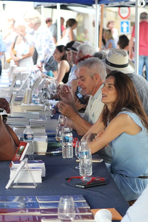 A châteauneuf-du-Pape vendredi 20 juillet : Bénédicte Rousset, Jean-Philippe Chabrillangeas et Dominique Lin