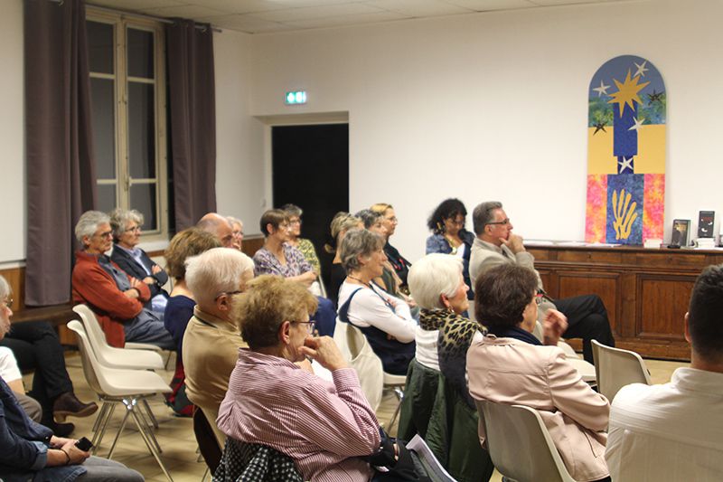 De la mer à la terre, deux romans actuels