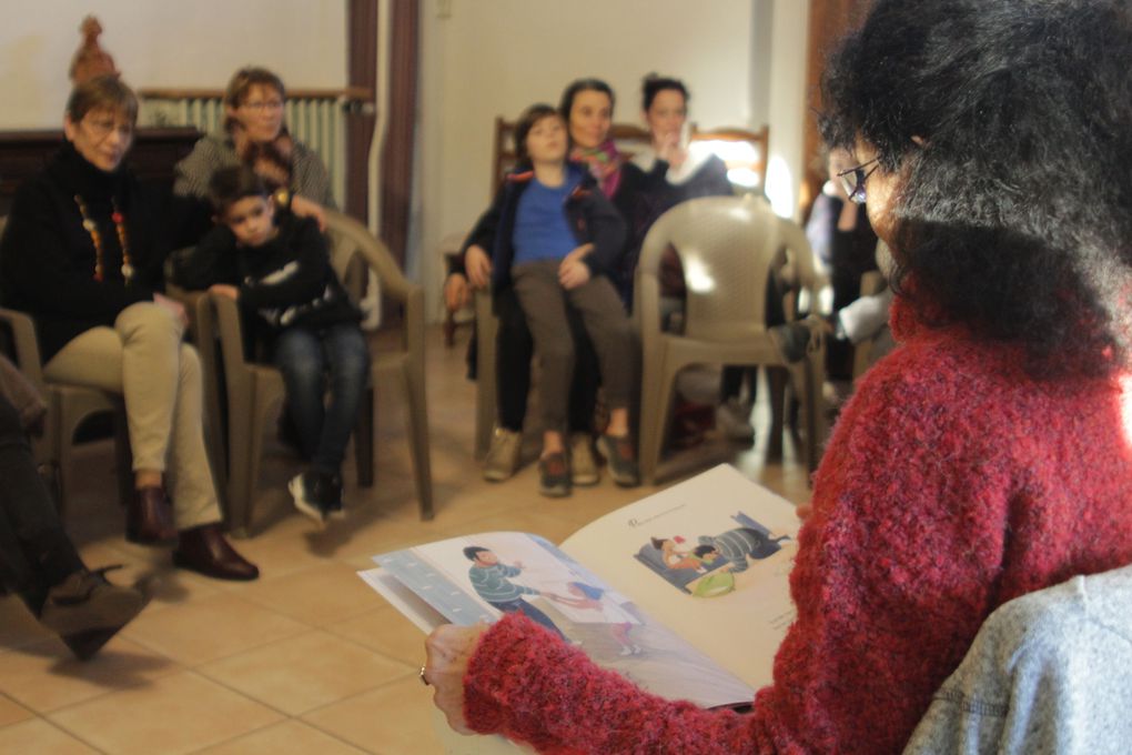Une collection de photos de nombreux moment forts de la librairie : littérature, théâtre, musique, danse, et bien d'autres plaisirs partagés.