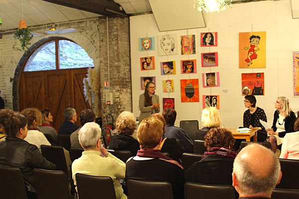 Cliquer sur les photos pour faire défiler le diaporama